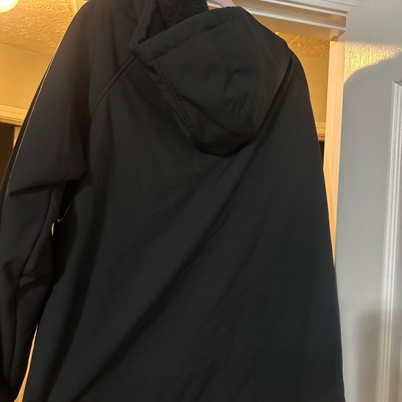 New Balance Black Puffer Jacket with Hood and Relaxed Fit - Picture 5 of 14